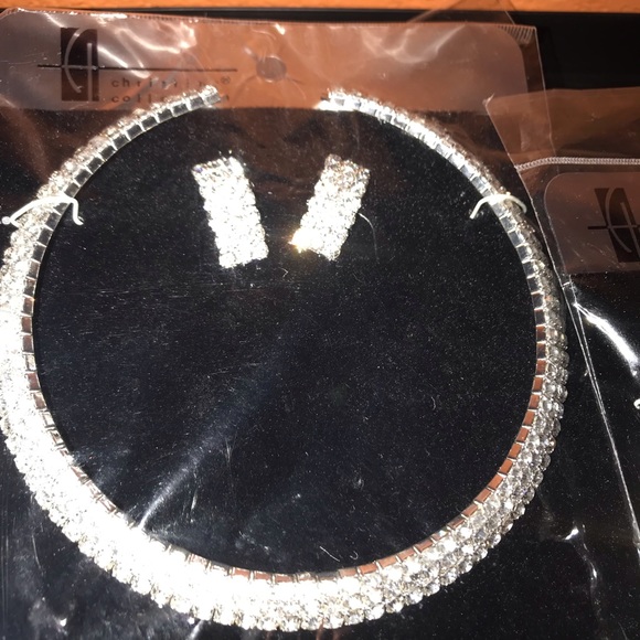 Jewelry - Picture 2 of 2